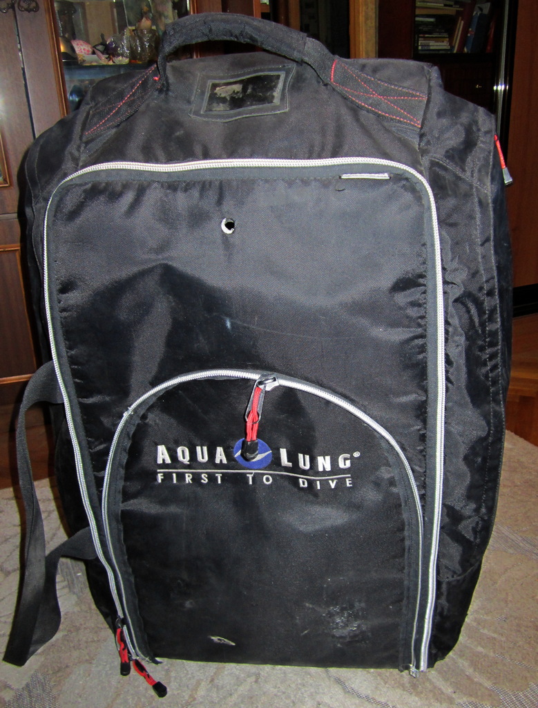 сумка на колесах AQUALUNG сумка на колесах AQUALUNG