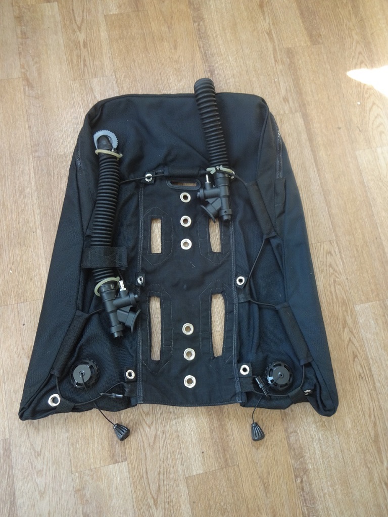 Крыло двухкамерное 1 Крыло двухкамерное 1