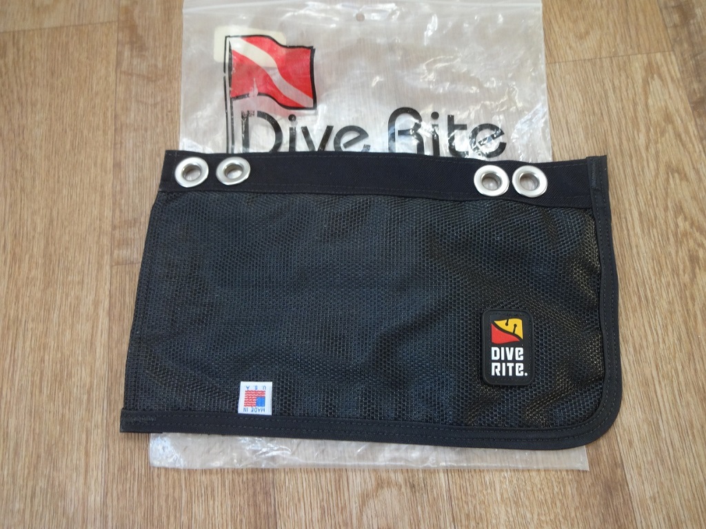 Карман на спинку для аварийного буя Карман на спинку для аварийного буя