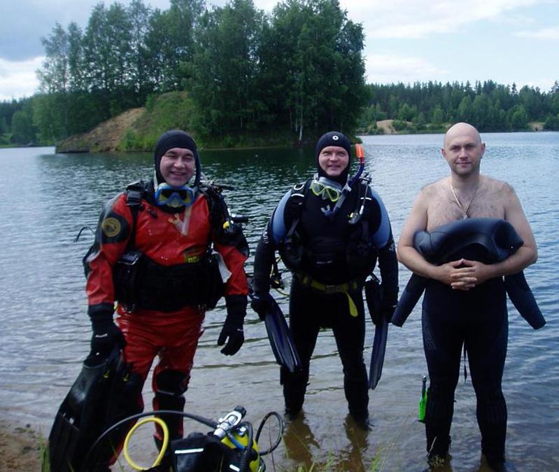 На Малуксе. На Малуксе.