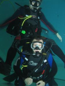 некоторые из них зарабатывают по 400уе за сеанс ;) некоторые из них зарабатывают по 400уе за сеанс ;)