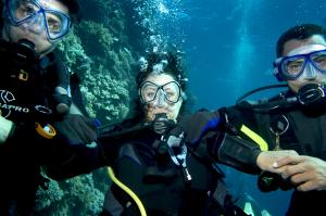 Сусанна в центре кадра, слева её бадди Михаэль, справа - гид Талаат. Сусанна в центре кадра, слева её бадди Михаэль, справа - гид Талаат.